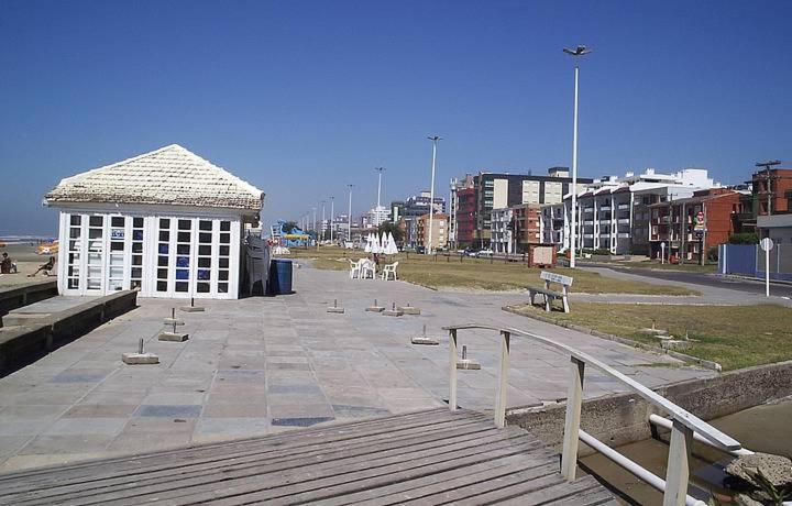 Apartamento Charmoso Na Beira Mar De Capao Da Canoa - A Melhor Localizacao Apartment Ngoại thất bức ảnh